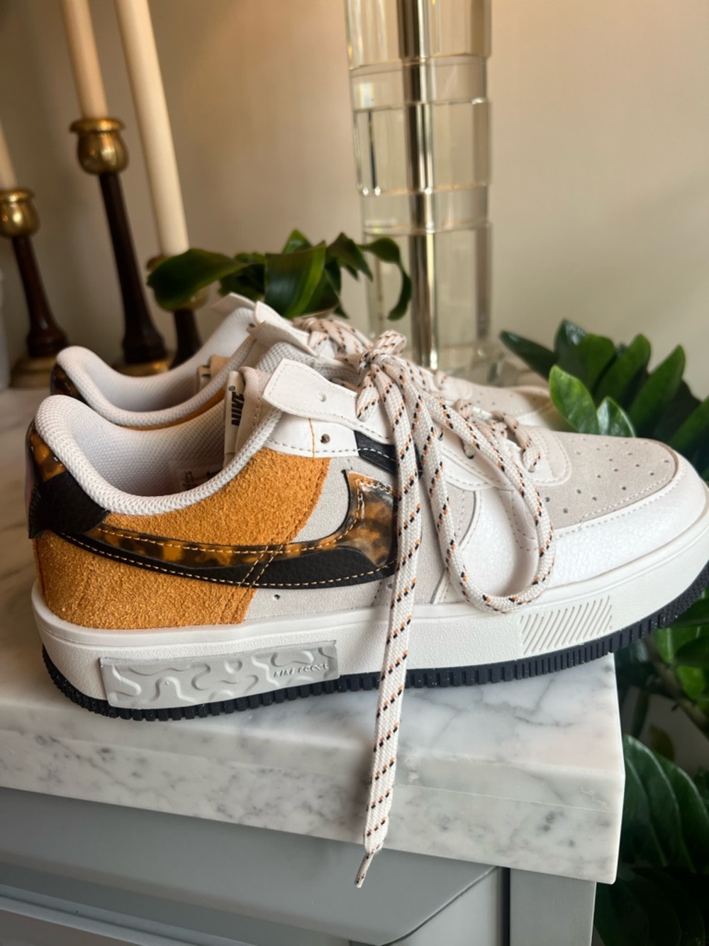 Nike Low-Top Sneakers White with Gold and Black Accents - Picture 4 of 5